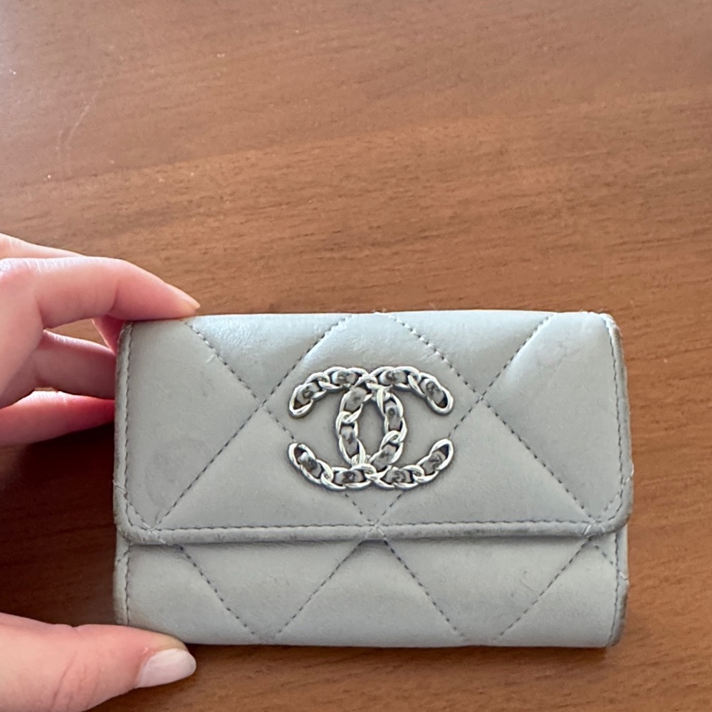 CHANEL Silver Quilted Women's Wallet
